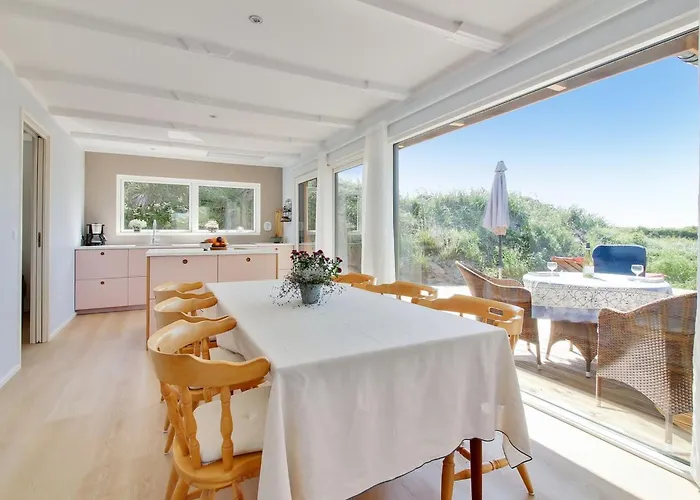 Nyaraló Hoat - 300m From The Sea By Interhome Saltum