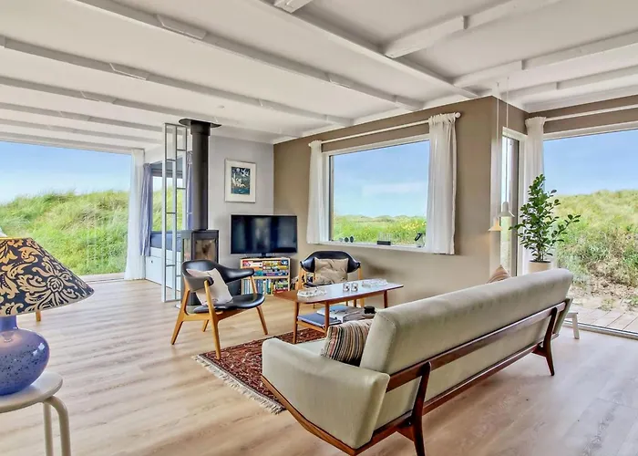 Nyaraló Hoat - 300m From The Sea By Interhome *